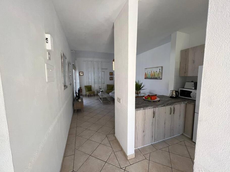 The Best Prime Location Lovely 1 Bedroom Apartment Paphos Ngoại thất bức ảnh