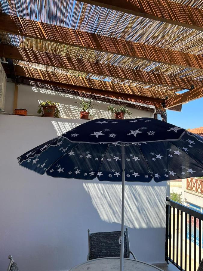 The Best Prime Location Lovely 1 Bedroom Apartment Paphos Ngoại thất bức ảnh